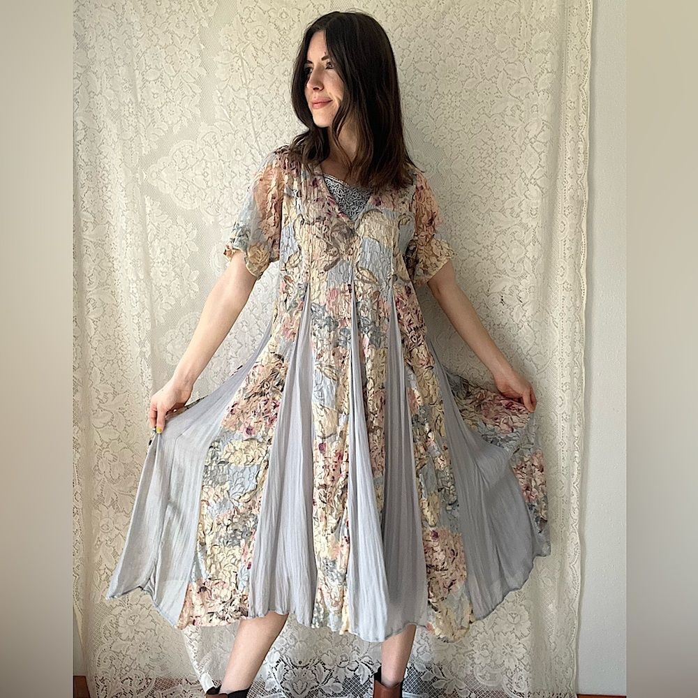 Vintage Crinkle Floral Lace Midi Dress with Cottage-core Fairytale